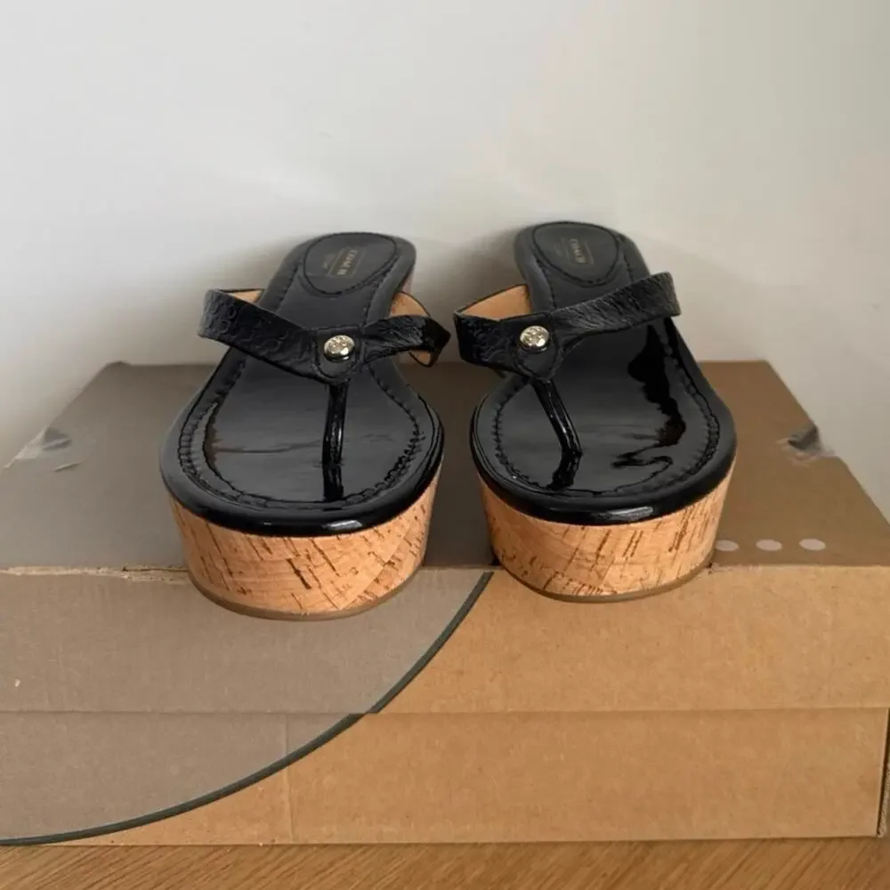 Coach Signature Black Patent Leather Women Wedge Sandals - SZ 8